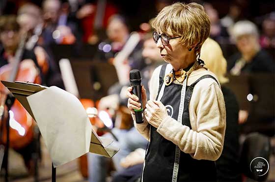 音楽会後の交流会の様子